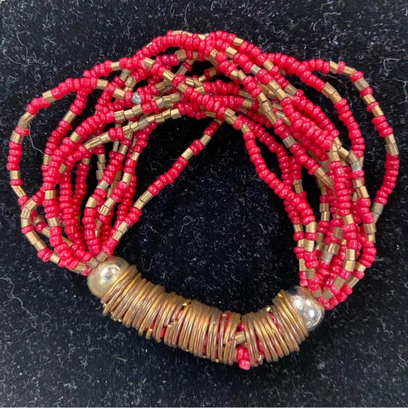 Brass and Cranberry seed bead Bracelet - Picture 3 of 3